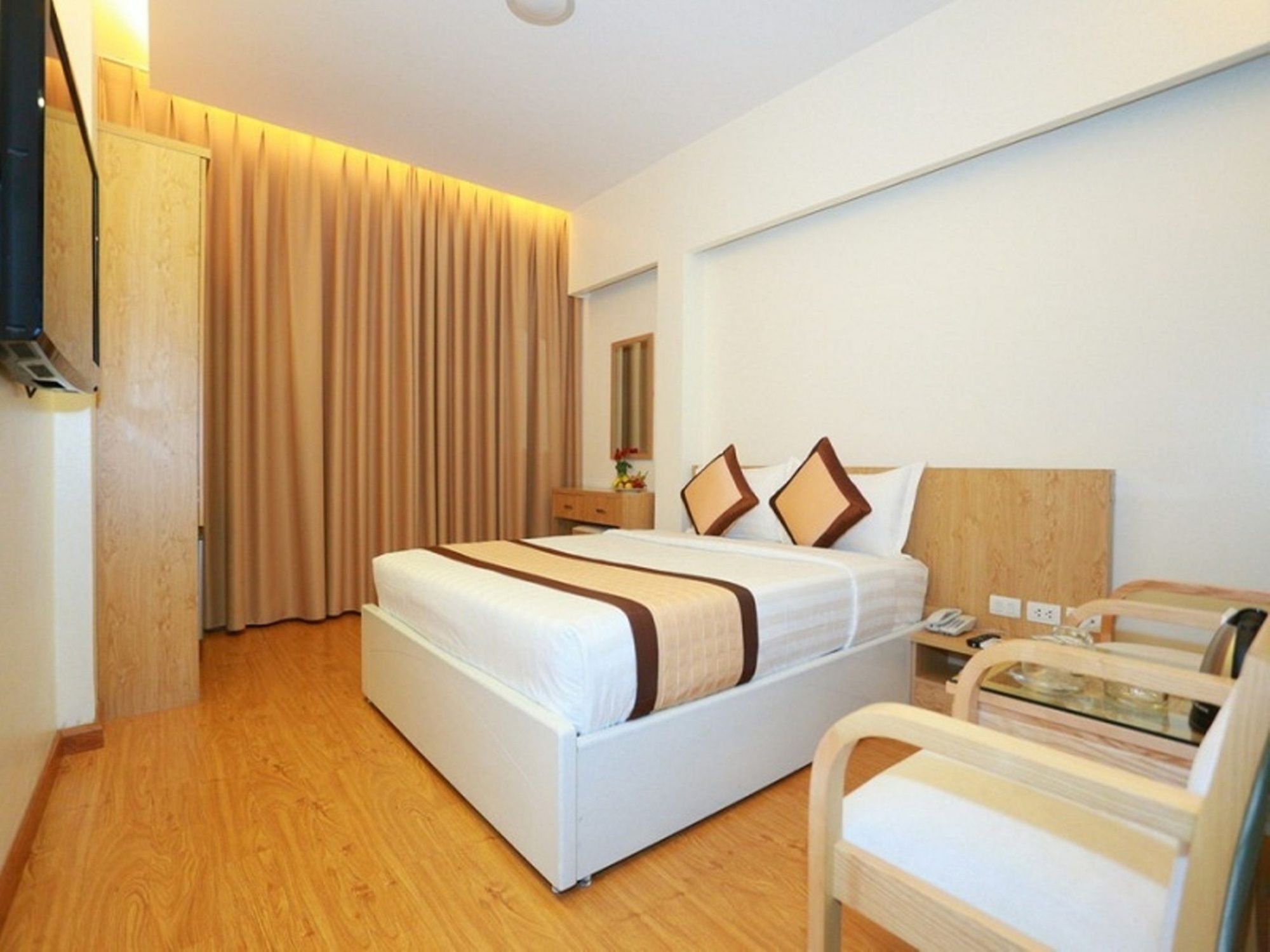 Oyo 210 Saki Hotel Hanói Exterior foto
